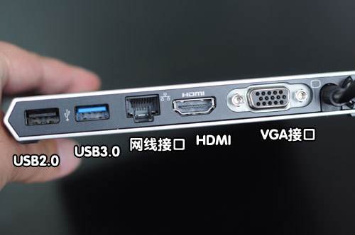 花屏死機(jī)解決方法：1檢查重新連接主機(jī)和顯示屏！